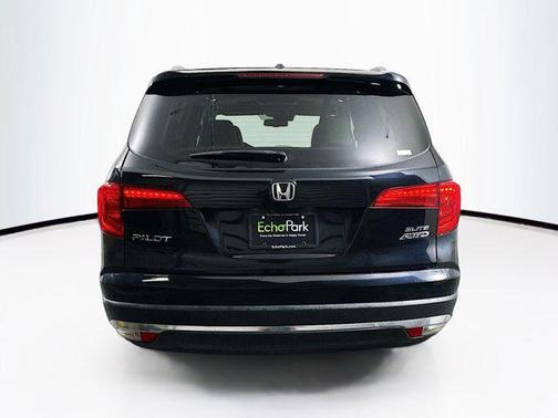2017 Honda Pilot Elite
