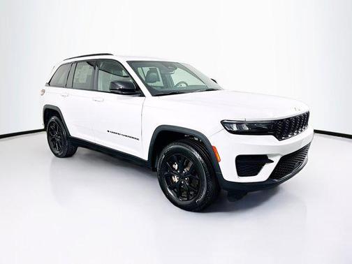 2024 Jeep Grand Cherokee Altitude