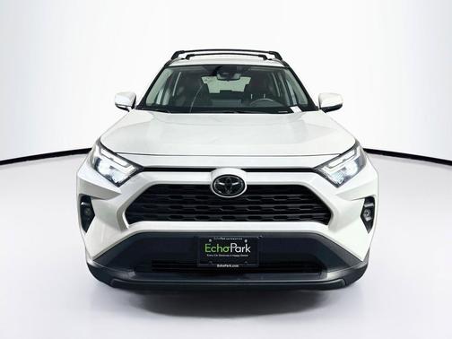 Wind Chill Pearl 2023 Toyota RAV4 XLE Premium