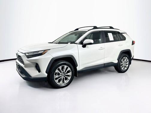 Wind Chill Pearl 2023 Toyota RAV4 XLE Premium