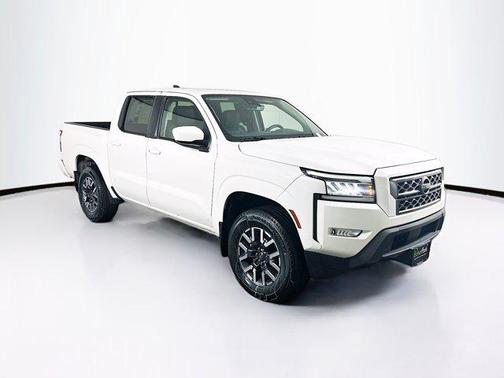 2024 Nissan Frontier SL