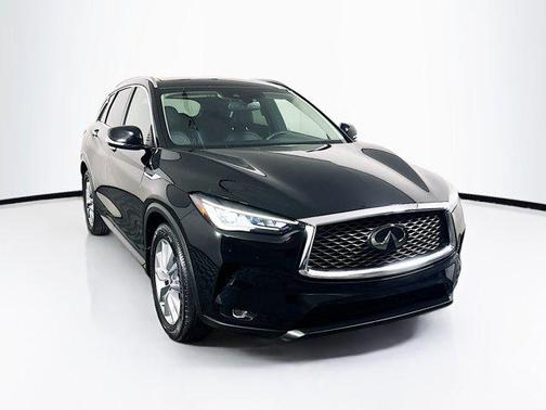 2022 INFINITI QX50 LUXE