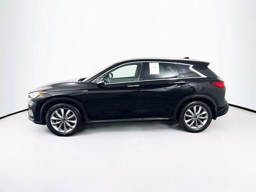 2022 INFINITI QX50 LUXE