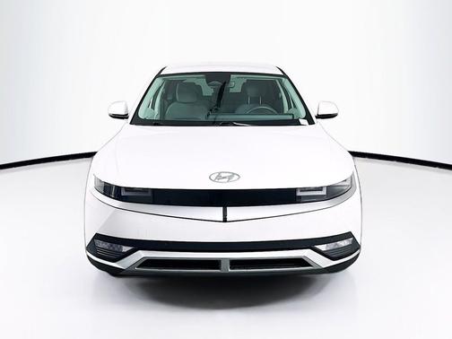 Atlas White 2024 Hyundai IONIQ 5 SEL