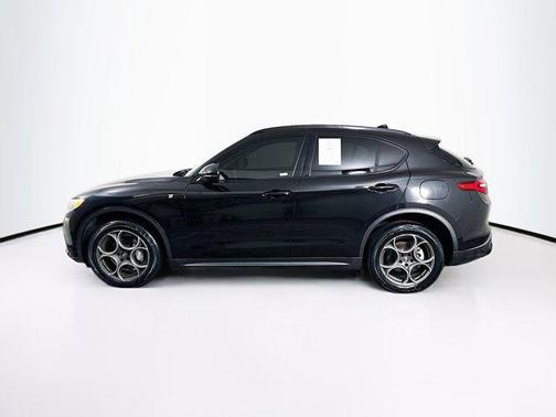 2022 Alfa Romeo Stelvio Ti