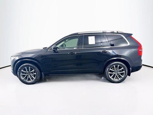 2018 Volvo XC90 T6 Momentum