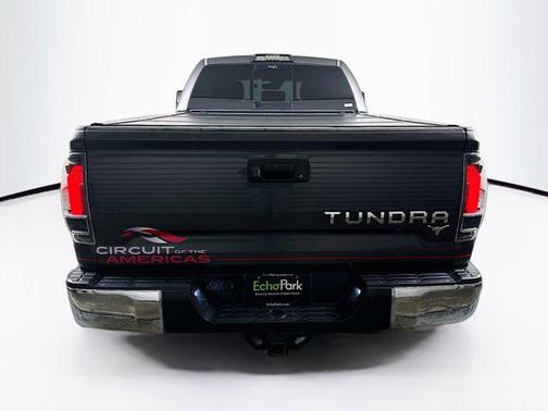 2018 Toyota Tundra SR5