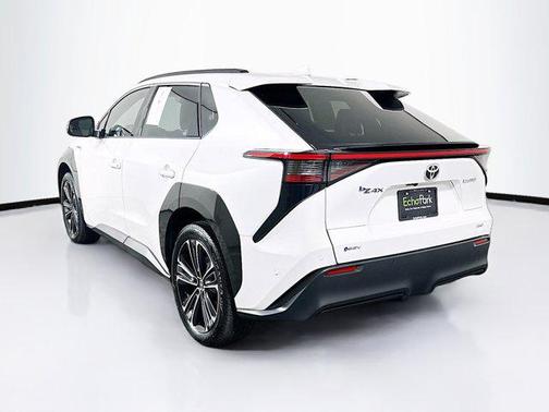 2024 Toyota bZ4X Limited