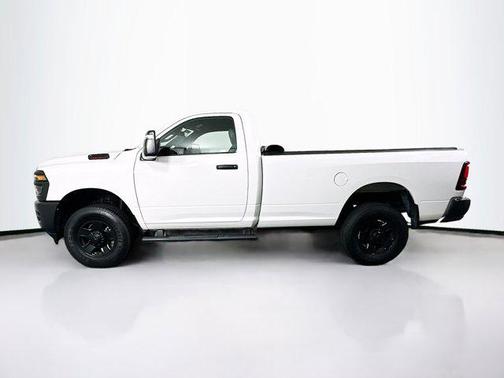 2025 RAM 2500 Tradesman Regular Cab 4x4 8' Box