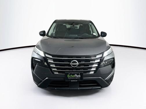 Gun Metallic 2024 Nissan Rogue S