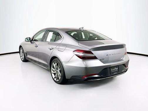 2022 Genesis G70 2.0T