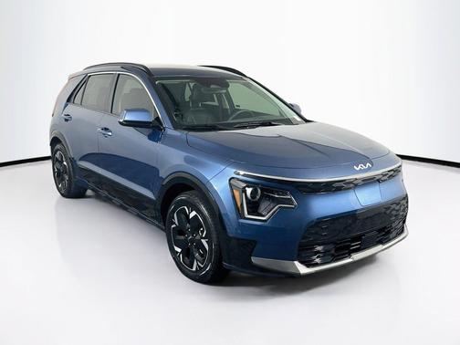 Mineral Blue 2023 Kia Niro EV Wind