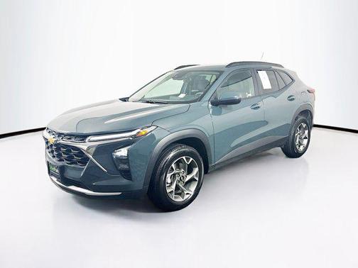 Cypress Gray 2025 Chevrolet Trax LT
