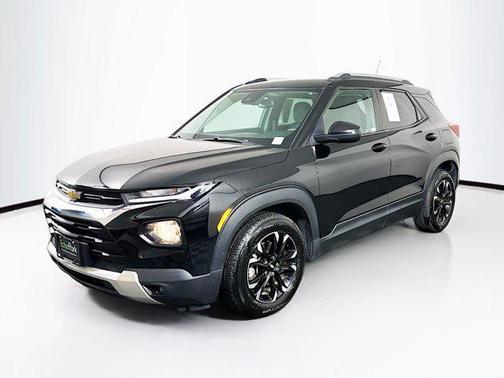Mosaic Black Metallic 2021 Chevrolet Trailblazer LT