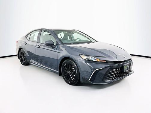 Underground 2026 Toyota Camry SE