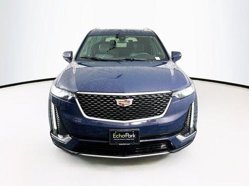 2025 Cadillac XT6 Premium Luxury FWD