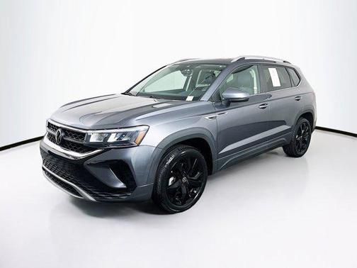 2022 Volkswagen Taos SE