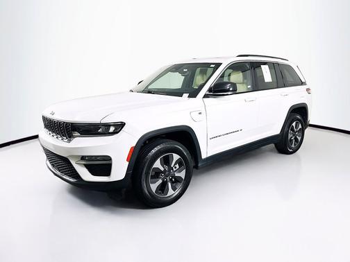 Bright White Clearcoat 2022 Jeep Grand Cherokee 4xe Base