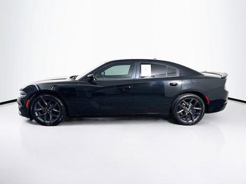 Pitch Black Clearcoat 2020 Dodge Charger SXT