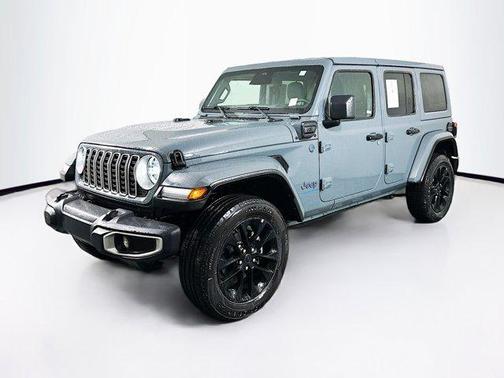 Anvil Clearcoat 2025 Jeep Wrangler 4xe Sahara