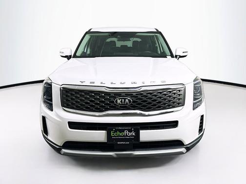 Glacial White Pearl 2021 Kia Telluride LX