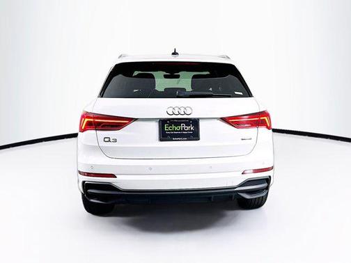 2024 Audi Q3 S line Premium