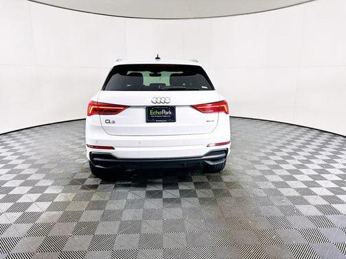 2024 Audi Q3 S line Premium