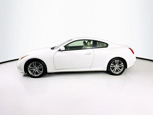 2009 INFINITI G37 Journey