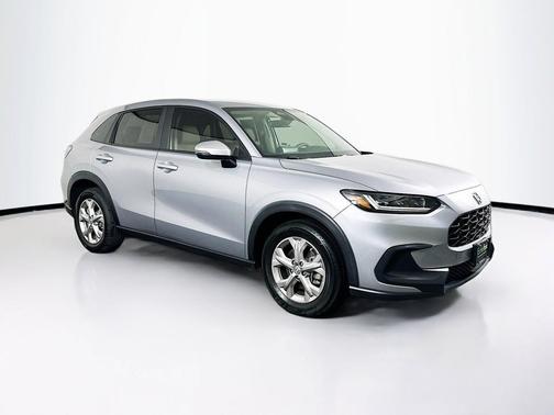 Lunar Silver Metallic 2025 Honda HR-V LX