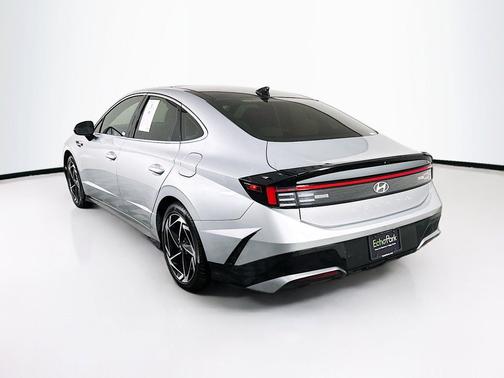 Aero Silver 2024 Hyundai SONATA SEL