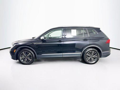 2024 Volkswagen Tiguan 2.0T Wolfsburg Edition