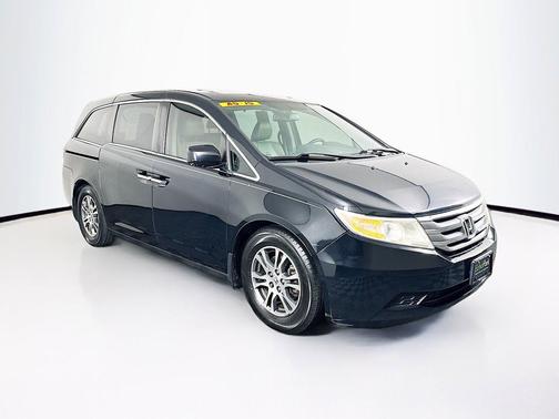 Crystal Black Pearl 2013 Honda Odyssey EX-L