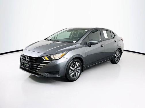 Gun Metallic 2024 Nissan Versa 1.6 SV