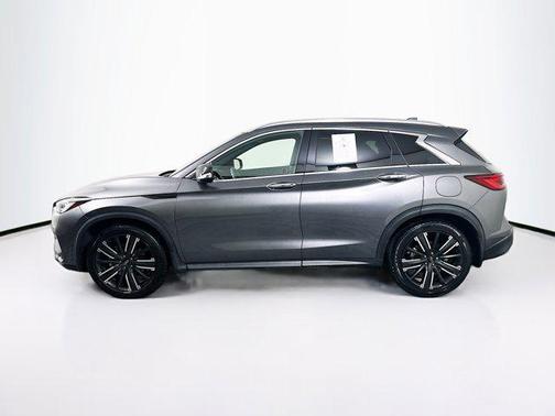 2022 INFINITI QX50 LUXE