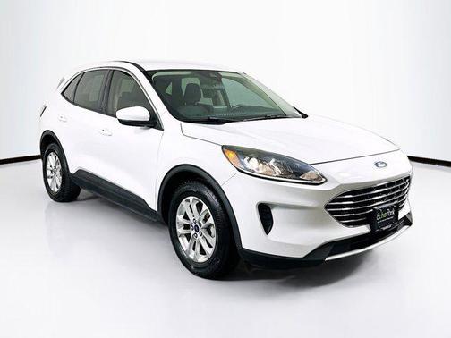 Oxford White 2020 Ford Escape SE