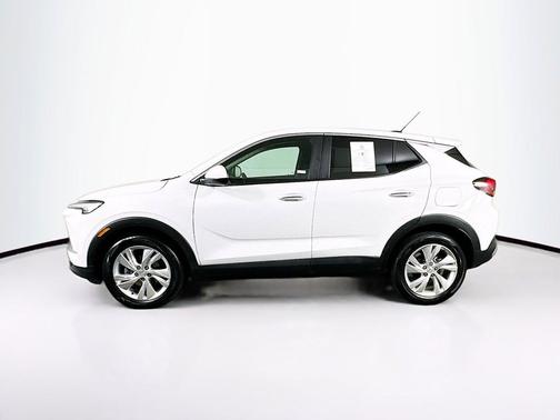 Summit White 2025 Buick Encore GX Preferred