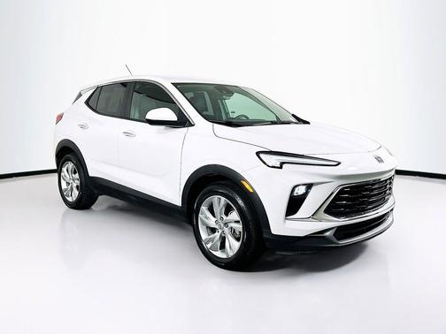 Summit White 2025 Buick Encore GX Preferred
