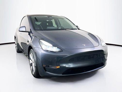 2023 Tesla Model Y Long Range Dual Motor All-Wheel Drive