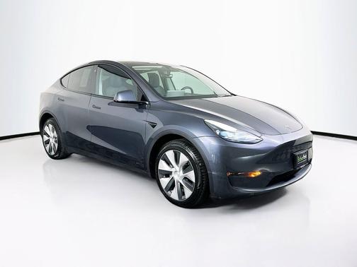 Gray 2023 Tesla Model Y Long Range