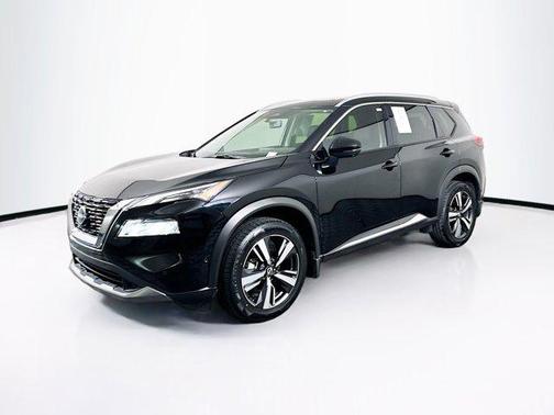 Super Black 2023 Nissan Rogue SL