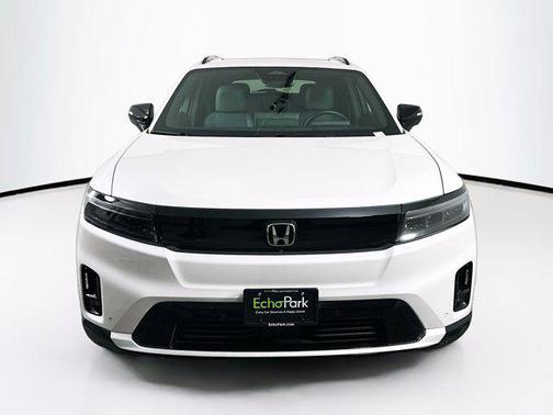 Snowfall Pearl 2024 Honda Prologue Elite