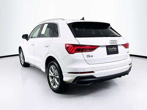 2023 Audi Q3 S line Premium