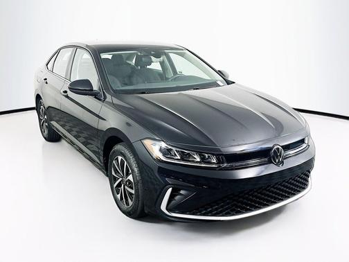 Deep Black Pearl 2025 Volkswagen Jetta 1.4T S