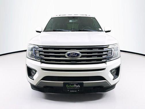 Oxford White 2019 Ford Expedition XLT