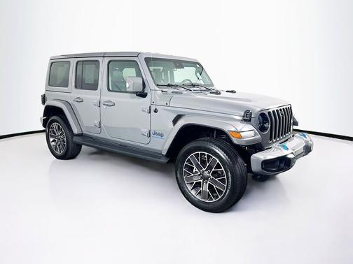 Sting-Gray Clearcoat 2023 Jeep Wrangler 4xe Sahara