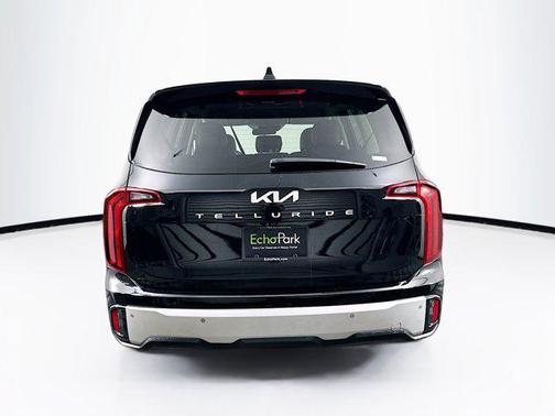 2024 Kia Telluride LX