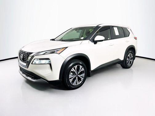 Pearl White Tricoat 2023 Nissan Rogue SV
