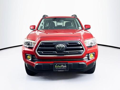 Barcelona Red Metallic 2018 Toyota Tacoma SR5