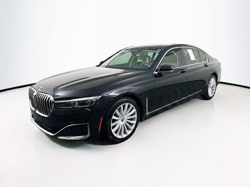 2020 BMW 740 i