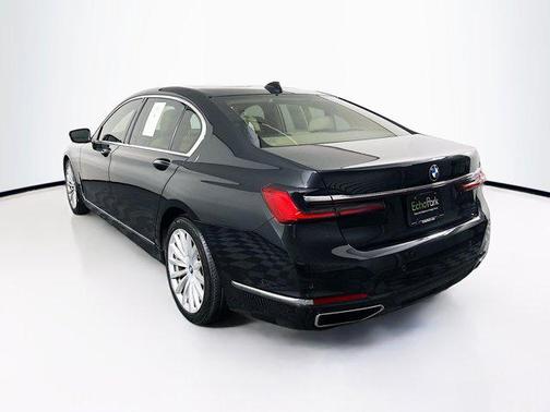 2020 BMW 740 i